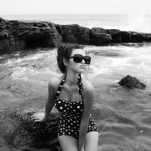 Meet your Posher, Julie